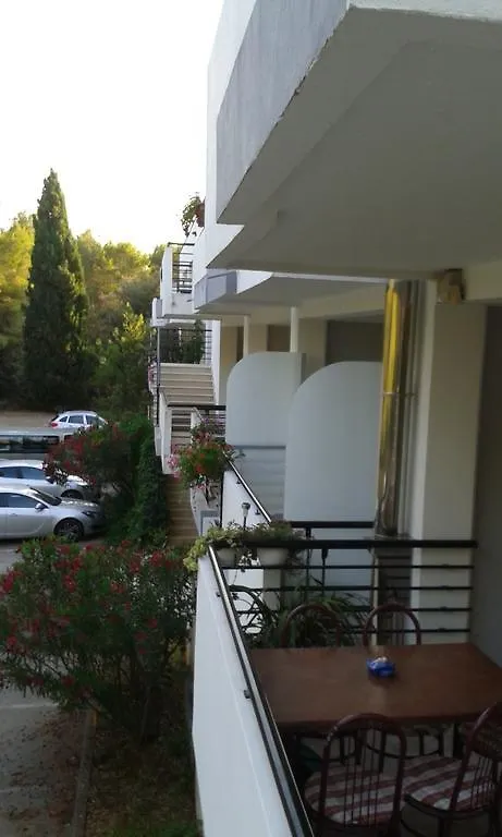 Apartment Val Pula 0*,